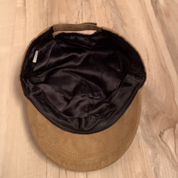 Skull brown vegan suede hat - Picture 4 of 7